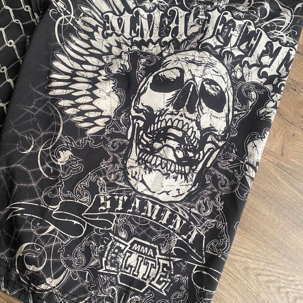 Mma-elite Men's Black and Grey Shorts